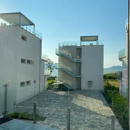 Villapark Apartmanok A-B 3, 4, Apartment *